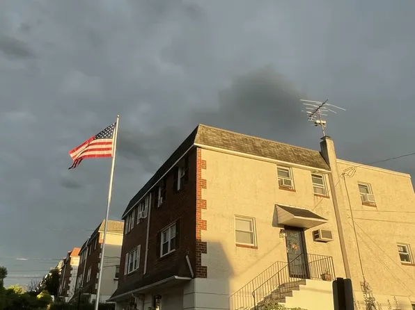 600 Gary Ln, Norristown, PA 19401