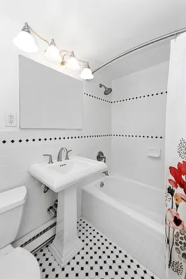 Sold by Compass | media 22