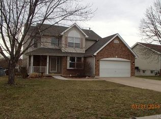 1111 Ashford Place Dr, O'Fallon, MO 63366