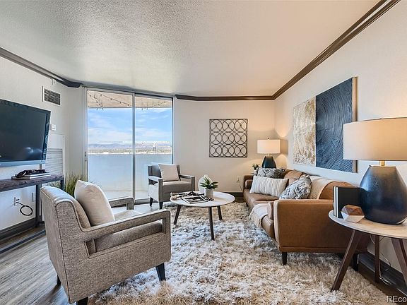 4th image of 601 W 11th Avenue #1008