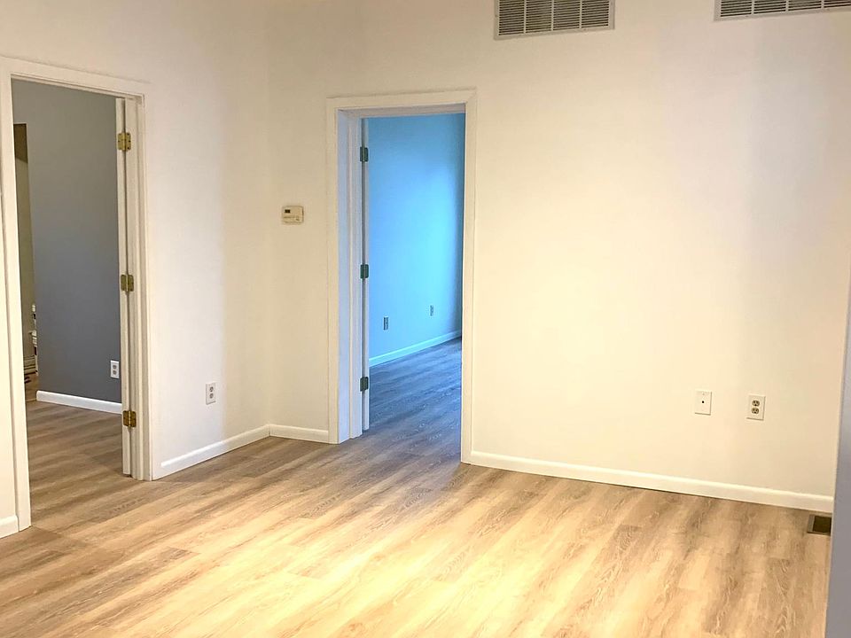 Entrance room