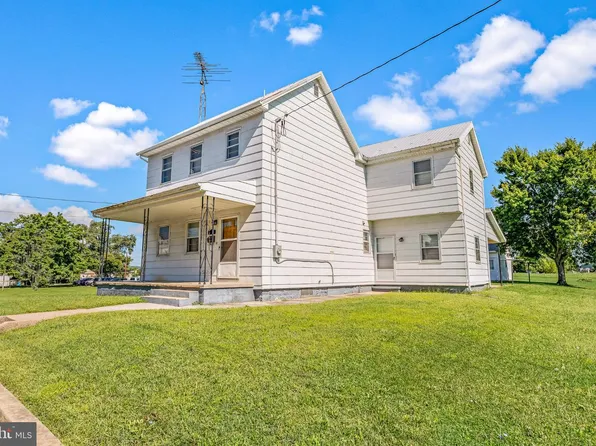 415 E Moler Ave, Martinsburg, WV 25404