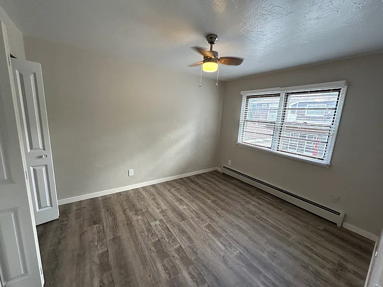 Brand New Remodeled Nina Flats — Photo 8