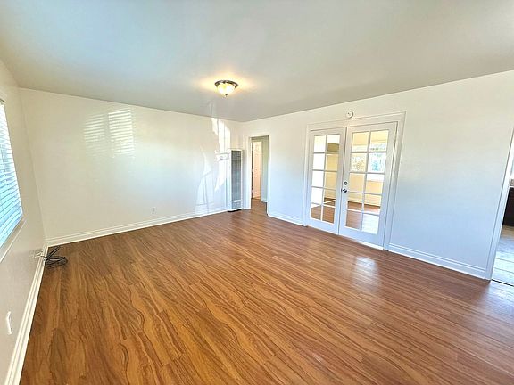 2nd image of 6119 Roberts Dr