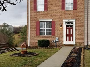 221 Gallatin Ct, Westminster, MD 21157