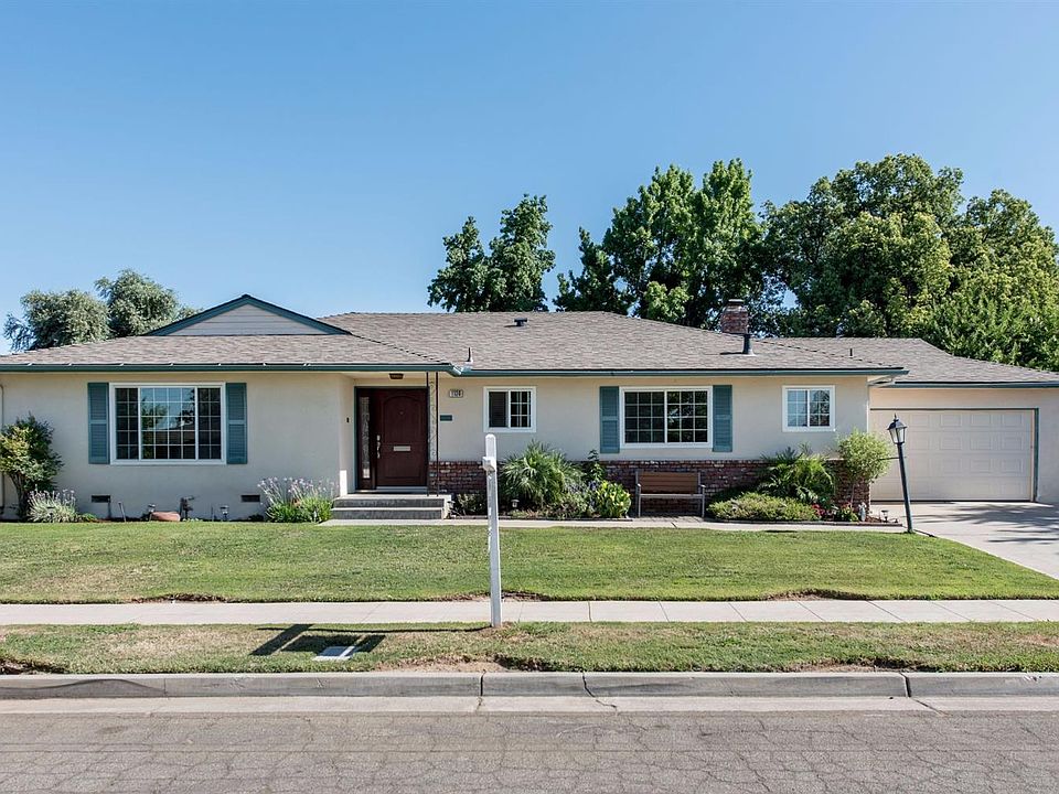 2nd image of 1130 E Menlo Ave