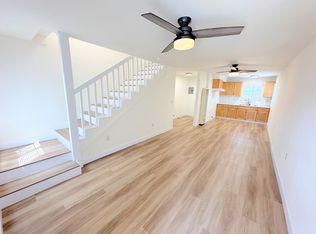 Move-In Special: $2,650 for the 1st year! Spacious and bright 2bd/2ba Apartment home - Centrally ..., Los Angeles, CA 90044