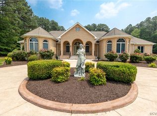 9017 Hollywood Dr, Disputanta, VA 23842