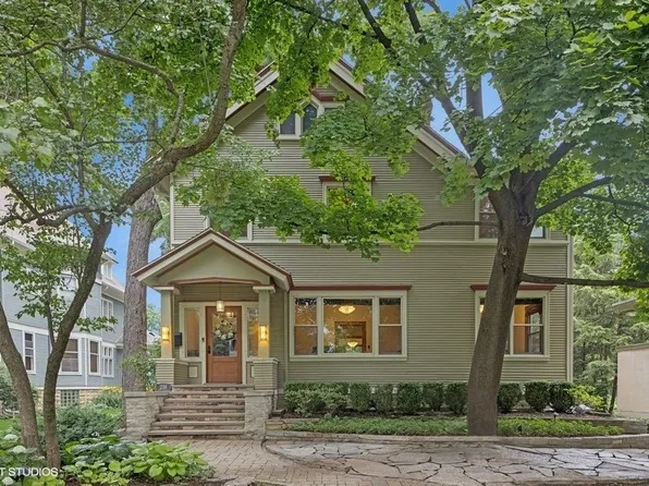 216 Forest Ave, Oak Park, IL 60302
