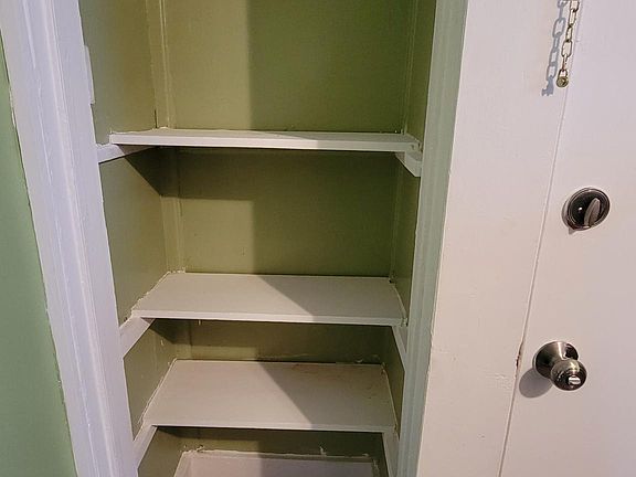 Kitchen Pantry
