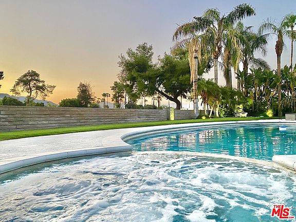 4th image of 2085 S Pebble Beach Dr