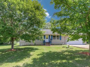 N8208 950th St, River Falls, WI 54022