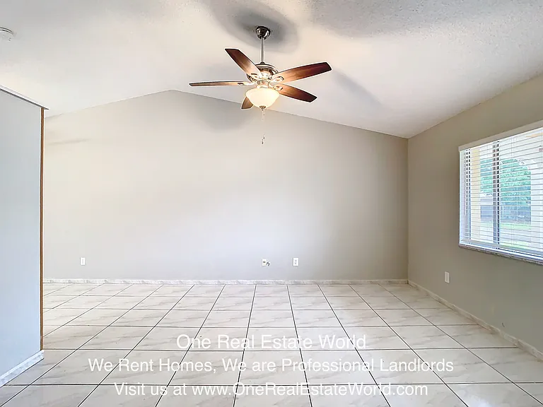 12929 Ohio Woods Ln — Photo 15