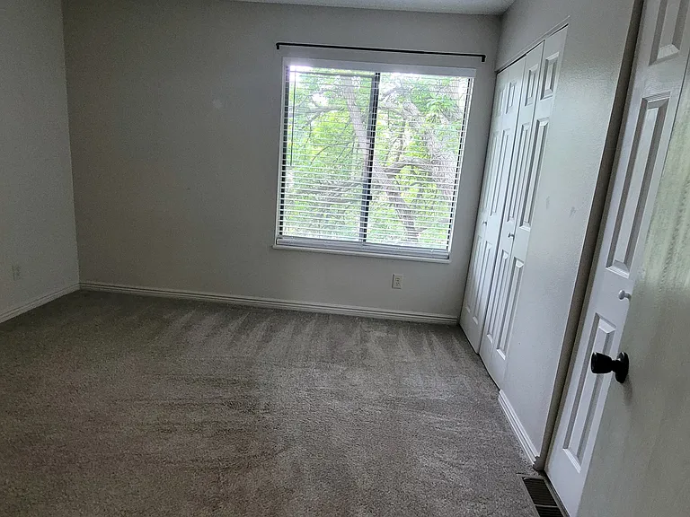 412 Wright St #104 — Photo 16