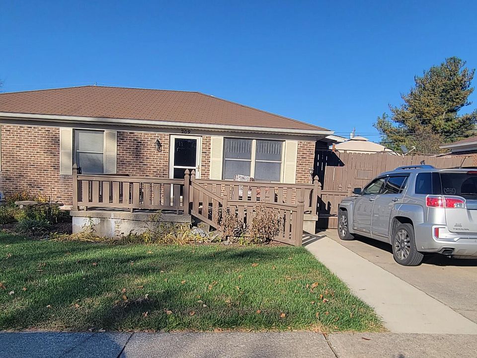 1st image of 209 Chrisman Ln