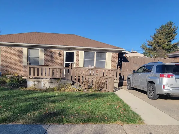 209 Chrisman Ln, Nicholasville, KY 40356