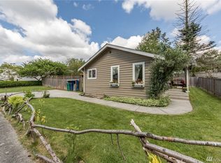 3915 205th Pl SW, Lynnwood, WA 98036