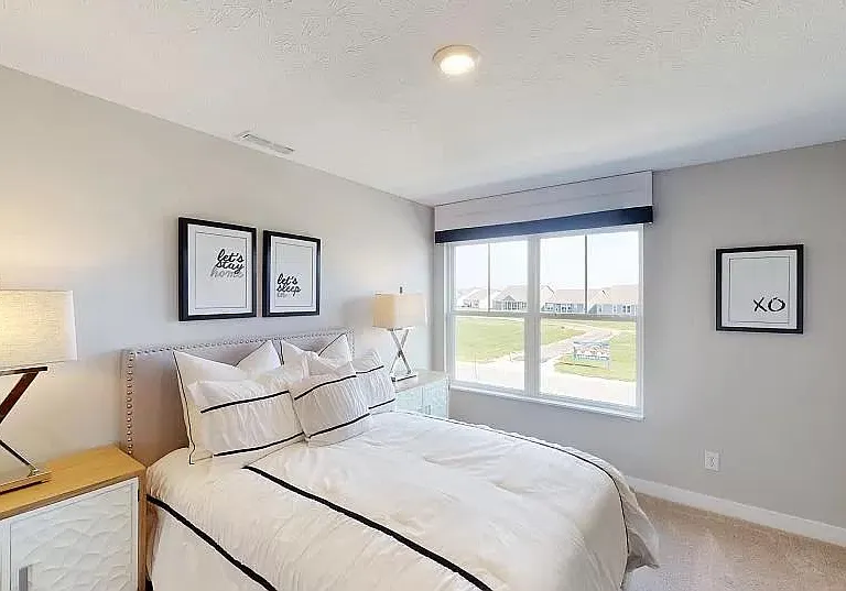 7249 Lockford Walk S — Photo 20