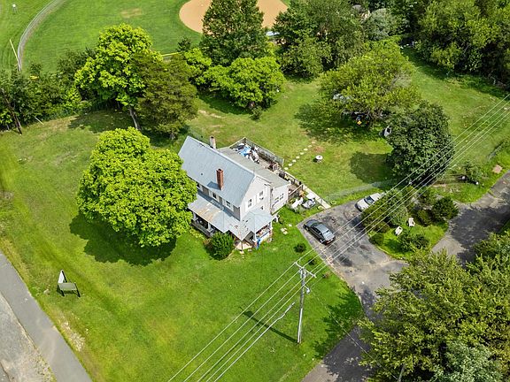 2nd image of 12115 Braddock Rd