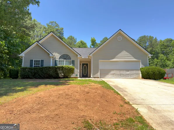 325 Wild Turkey Ln, Locust Grove, GA 30248