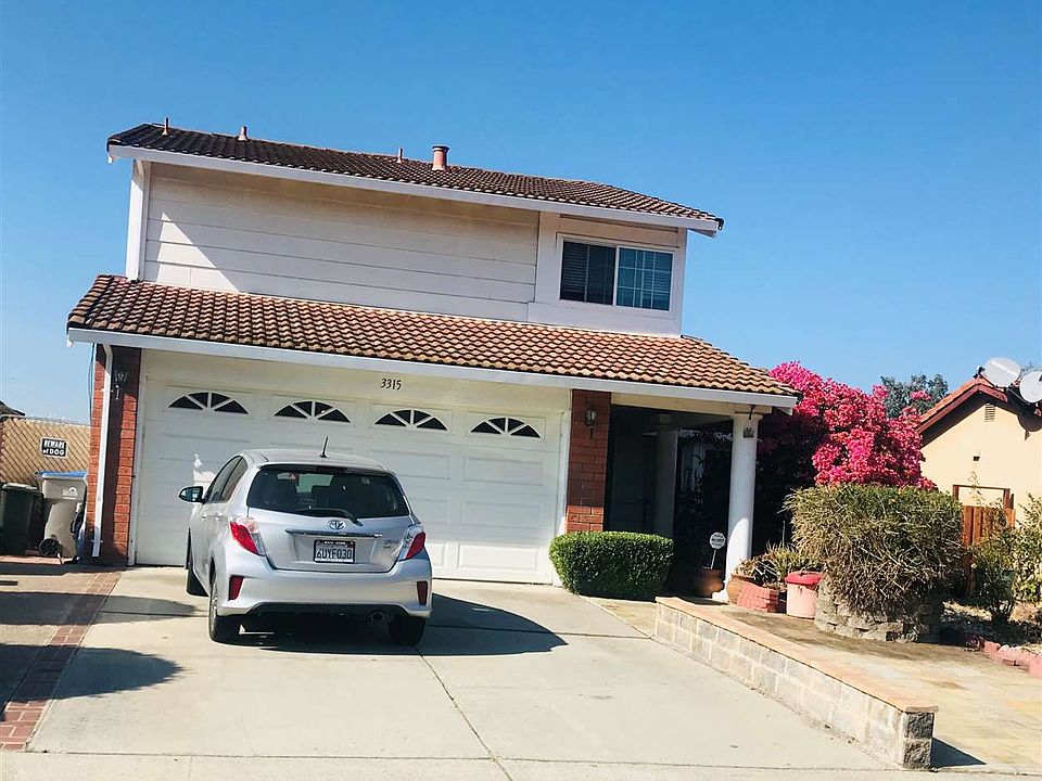 1st image of 3315 Remington Way