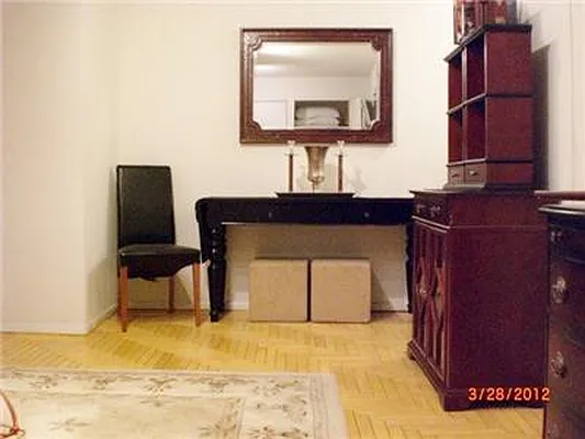 Rented by R New York | media 20
