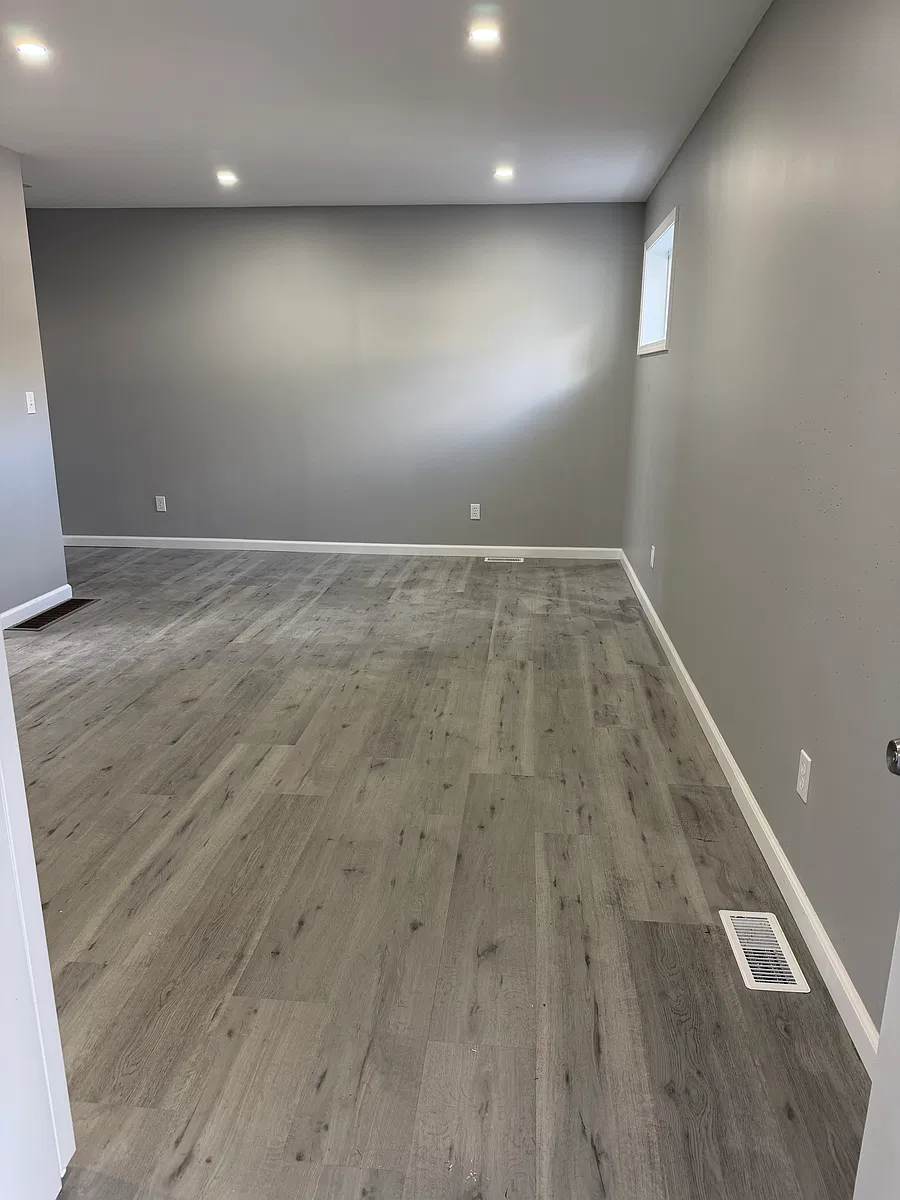Building Photo - 438 N Park Ave #12