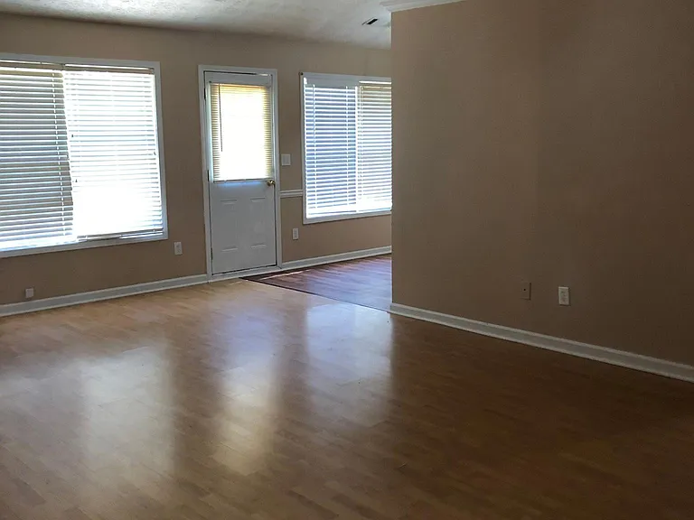 185 Butler Bridge Cir — Photo 49