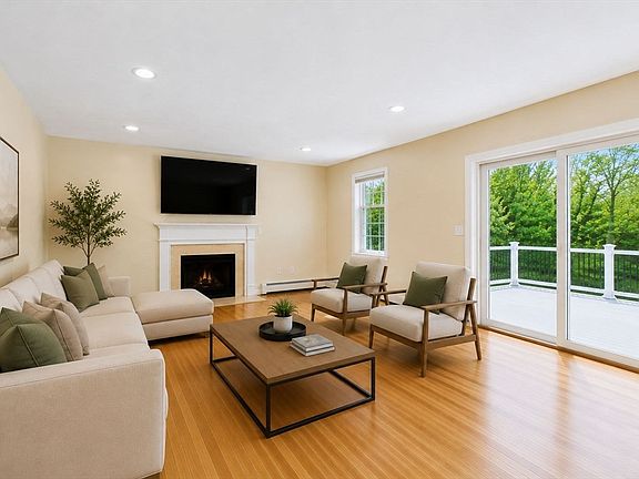 2nd image of 136 Forbes Rd