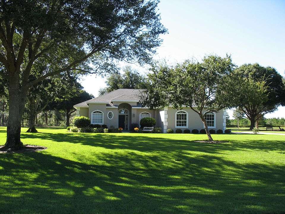 1st image of 19619 Eaglesview Cir