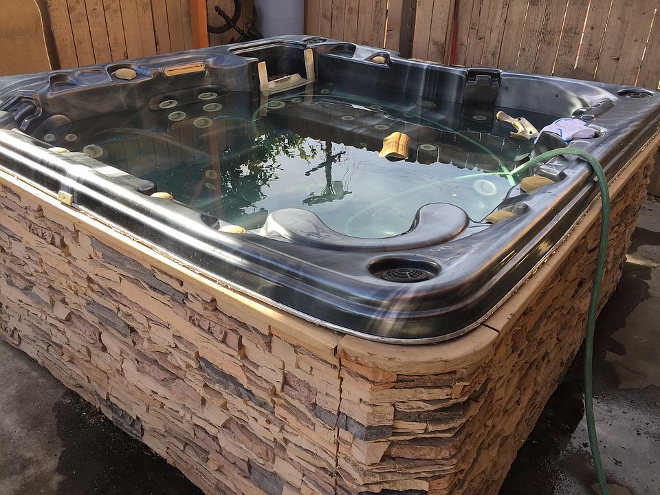 Jacuzzi backyard
