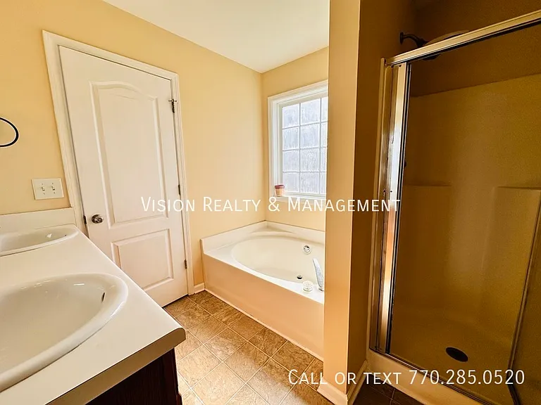 4841 Ventnore Pl — Photo 12
