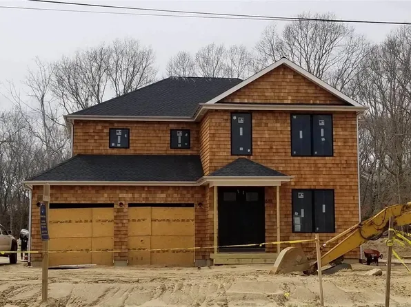 688 Bridgehampton Sa Harbor, Bridgehampton, NY 11932