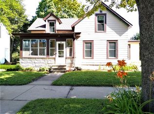 1619 Johnson St, La Crosse, WI 54601