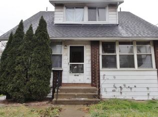 1910 Maple Ave NE, Canton, OH 44714