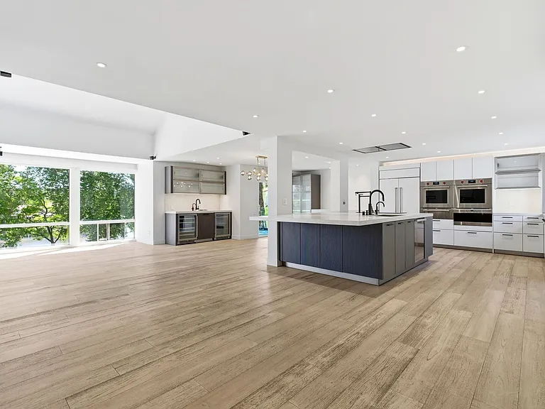 4520 Park Cordero — Photo 7