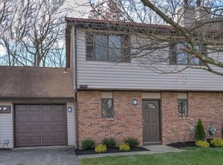 6 Wren Way, Howell, NJ 07731