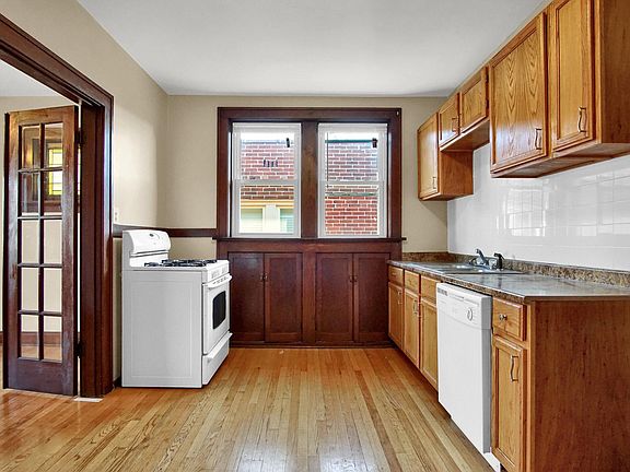 5th image of 5006 Mardel Ave