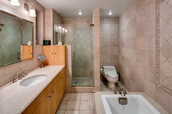 Sold by Stribling | media 2