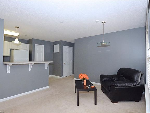 4th image of 4290-2B Cedarcroft Ct