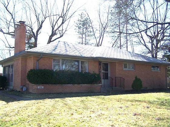 1st image of 225 David Lind Dr