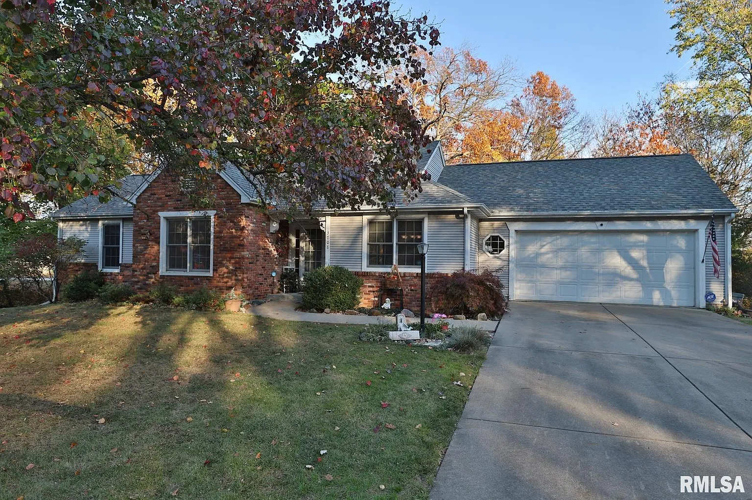 3708 N Harvard Ave photo 1