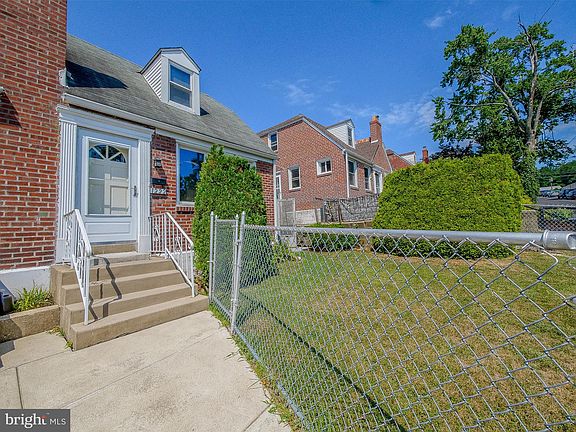 3rd image of 1222 Agnew Dr
