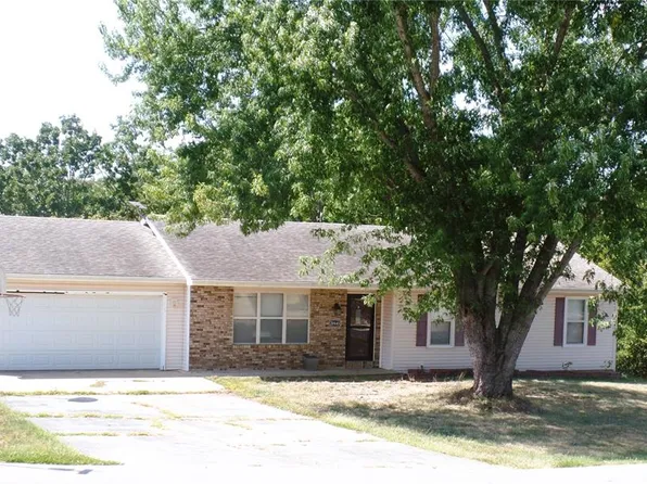 20445 Sweetwater Rd, Waynesville, MO 65583