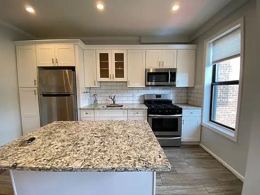 Rented by The InHouse Group | media 3