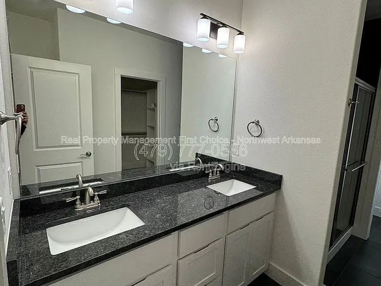 720 Sun Meadow Dr — Photo 14