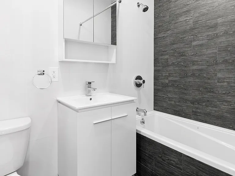 167 W 122nd St #2A — Photo 8