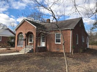 242 Penn Ave, Greenwood, SC 29646