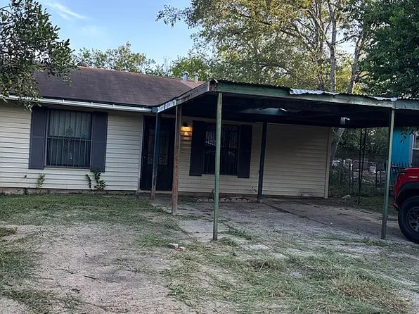6130 Bark Valley Dr, San Antonio, TX 78242