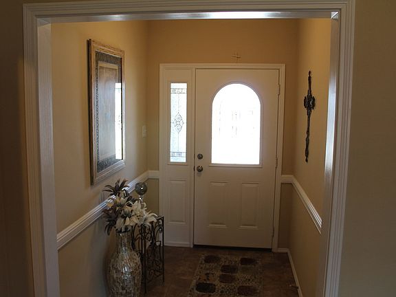 3rd image of 4926 Scarlett Oak Dr